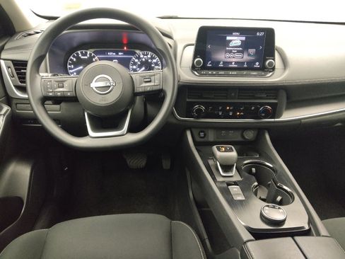 Used 2024 Nissan Rogue S AWD/4WD image 22