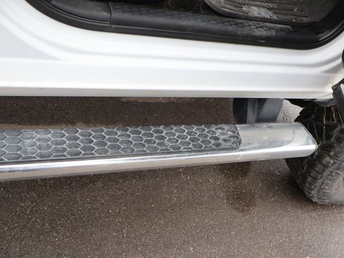 Used 2016 RAM 2500 SLT image 10