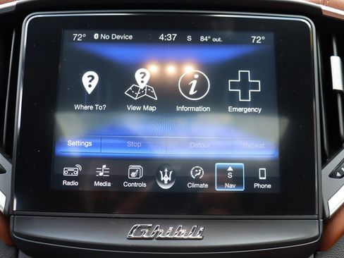 Used 2017 Maserati Ghibli S Q4 AWD/4WD image 30