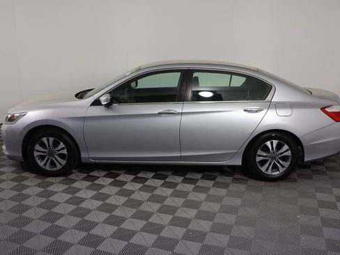 Used 2015 Honda Accord LX image 5