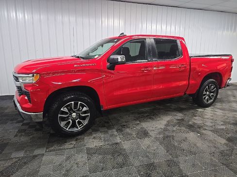 Used 2024 Chevrolet Silverado 1500 LT image 6