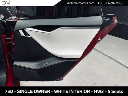 Used 2017 Tesla Model S 100D AWD/4WD image 29