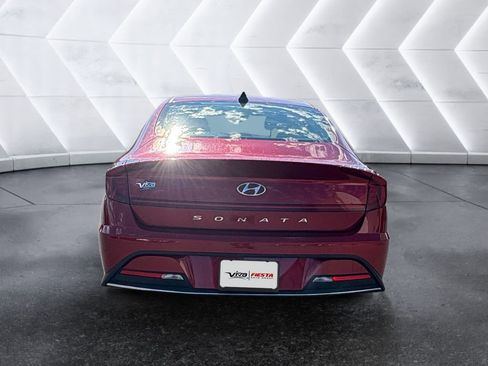 Used 2023 Hyundai Sonata SE w/ Preferred Accessory Package image 5
