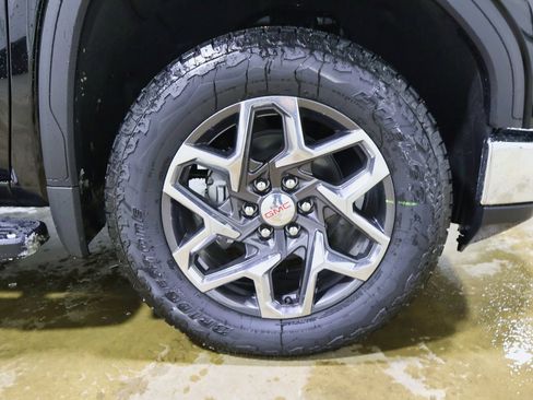 New 2026 GMC Sierra 1500 SLT w/ SLT Premium Plus Package image 29