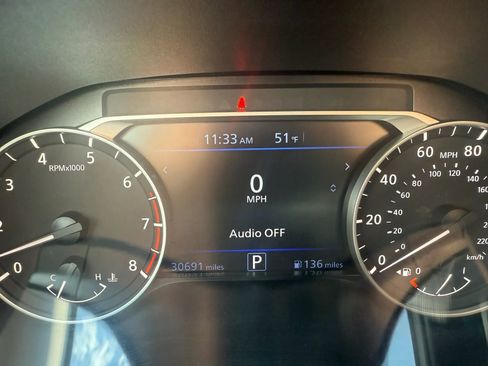 Used 2025 Nissan Altima 2.5 SV FWD image 10