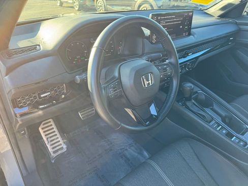 Used 2023 Honda Accord Sport image 17