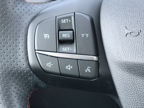 Used 2024 Ford Escape ST-Line AWD/4WD image 23