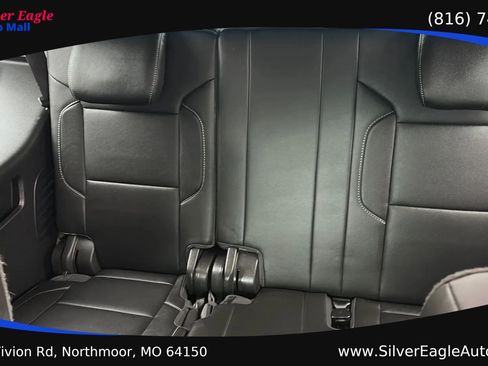 Used 2018 Chevrolet Tahoe Premier AWD/4WD image 11