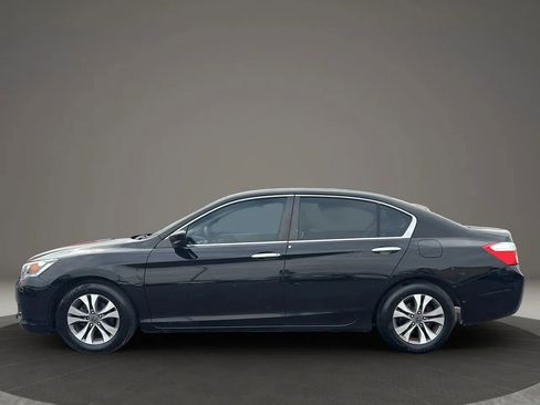 Used 2013 Honda Accord LX image 25