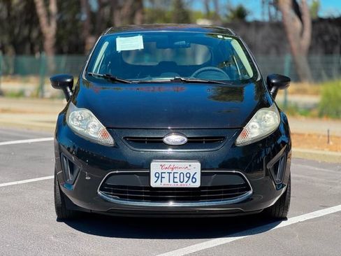 Used 2011 Ford Fiesta SE w/ 202A Rapid Spec Order Code FWD image 2