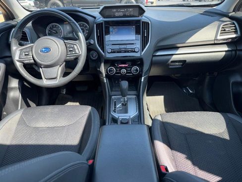 Used 2020 Subaru Forester Premium image 12