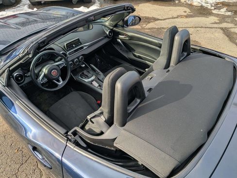 Used 2018 FIAT 124 Spider Classica image 13