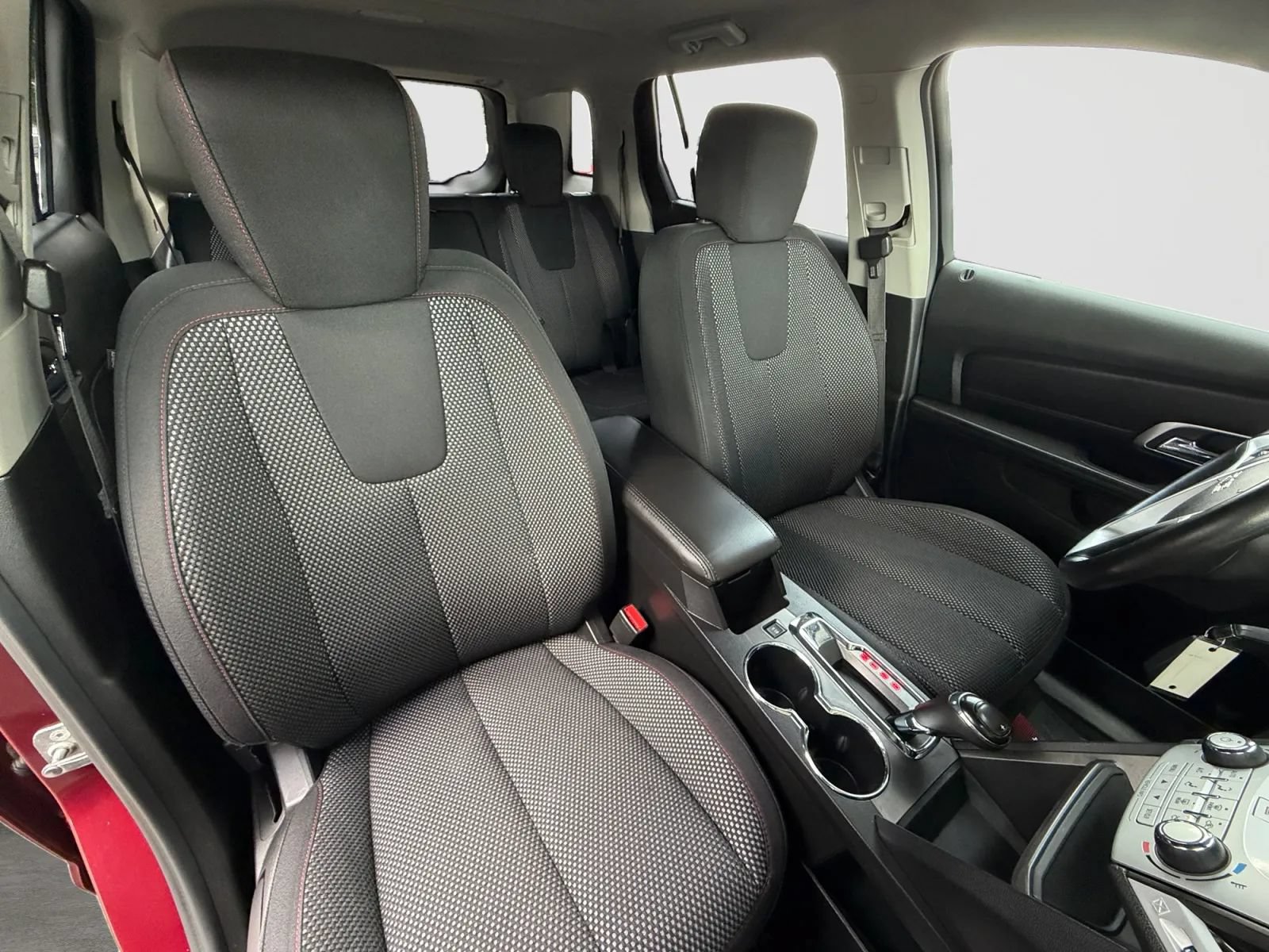 Used 2017 GMC Terrain SLE w/ Nightfall Package AWD/4WD image 21