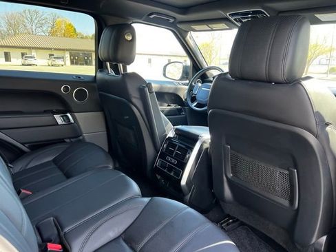 Used 2017 Land Rover Range Rover Sport HSE AWD/4WD image 19