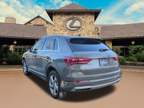 Used 2020 Audi Q3 2.0T Premium Plus image 3