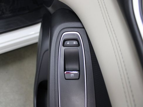 Used 2020 Subaru Ascent Limited AWD/4WD image 32