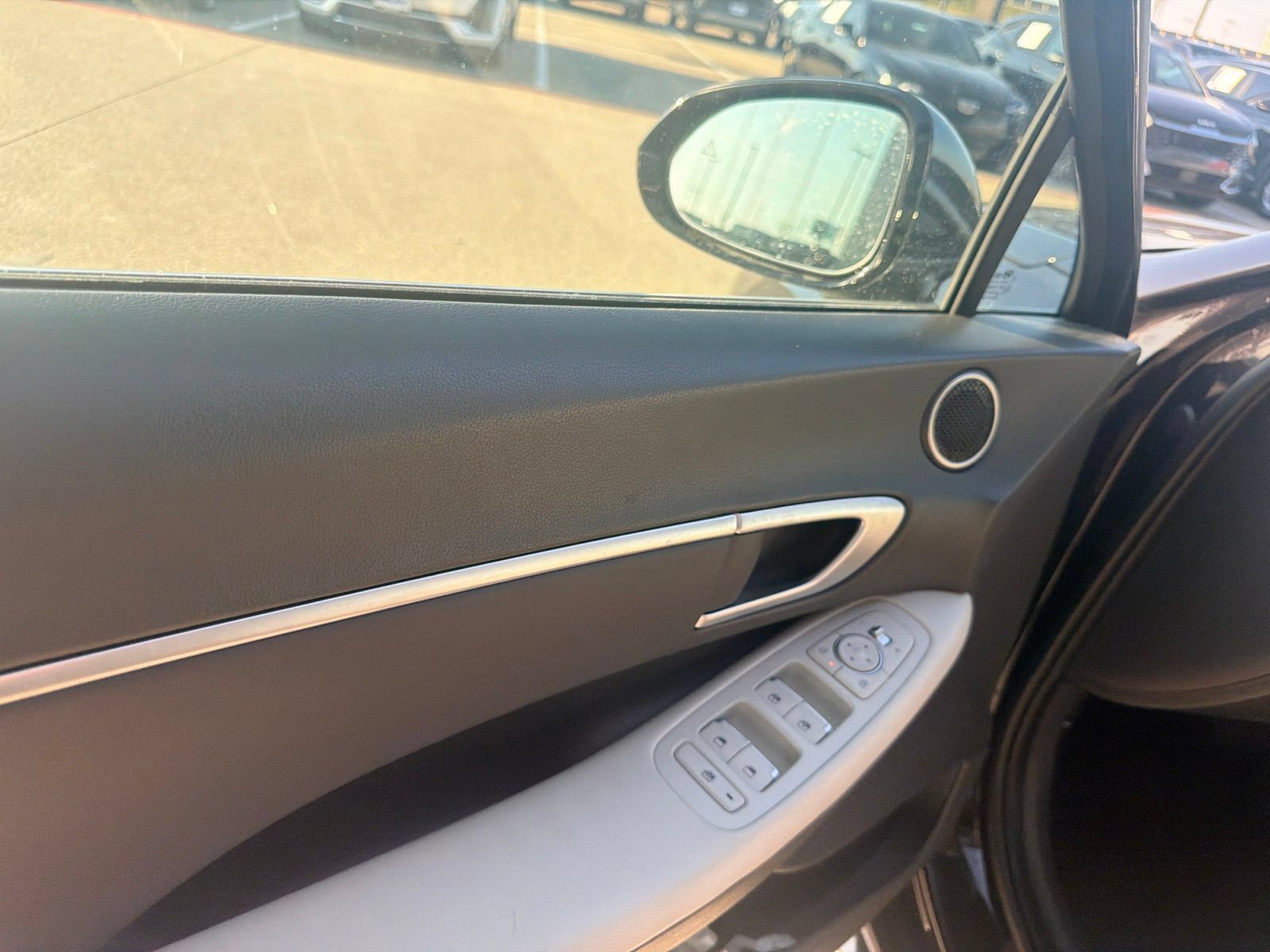 Used 2025 Hyundai Sonata SEL FWD image 13