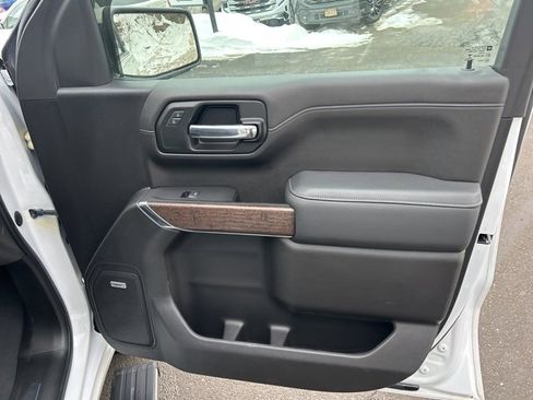 Used 2022 GMC Sierra 1500 Denali w/ Denali Premium Package image 6