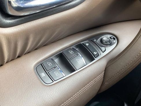 Used 2023 Nissan Armada Platinum w/ Captain's Chairs Package image 31