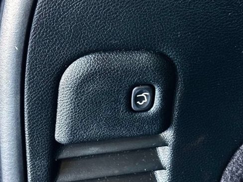 Used 2019 Jeep Grand Cherokee Limited RWD image 33