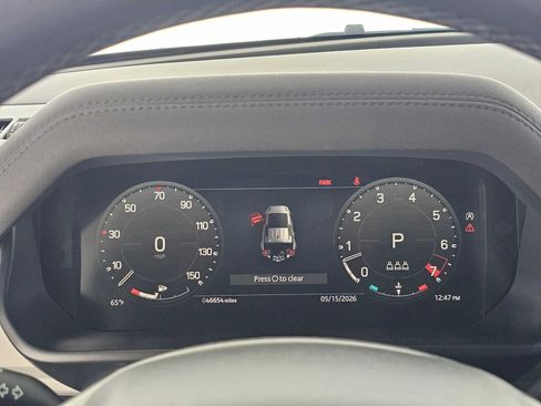 Used 2023 Land Rover Defender 110 SE AWD/4WD image 23