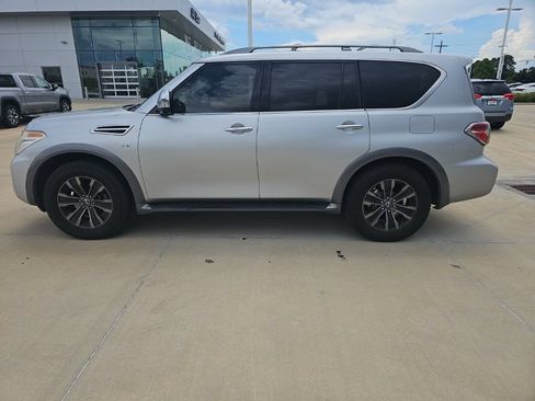 Used 2017 Nissan Armada Platinum w/ Captain Seat Package RWD image 5