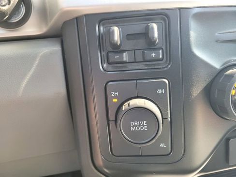 New 2024 Ford F550 4x4 Regular Cab Super Duty image 26