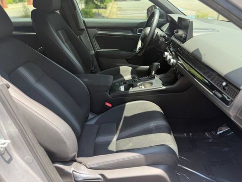 Used 2024 Honda Civic Sport image 14