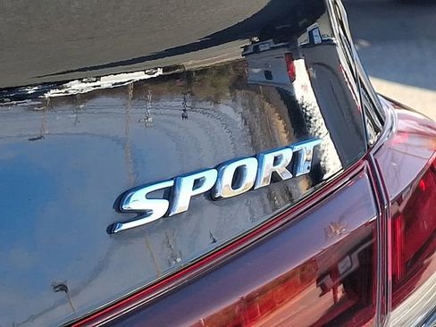 Used 2025 Honda Civic Sport image 30