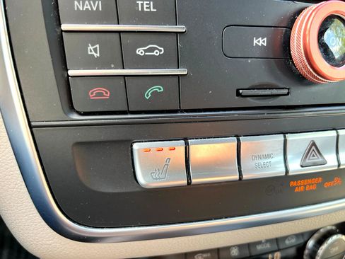 Used 2018 Mercedes-Benz CLA 250 CLA250 4MATIC image 27