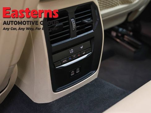 Used 2021 BMW 330i xDrive Sedan w/ Convenience Package AWD/4WD image 24