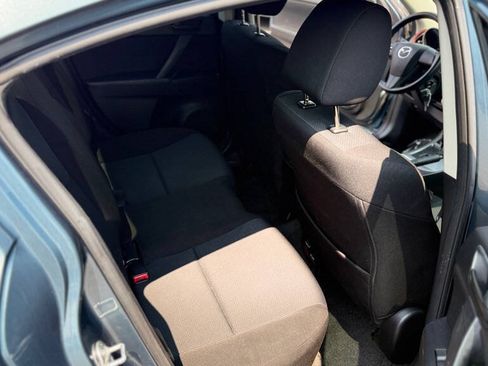 Used 2010 MAZDA MAZDA3 i Sport FWD image 17