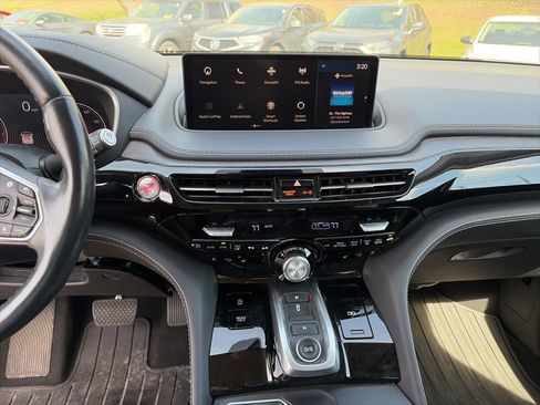 Used 2023 Acura MDX SH-AWD w/ Advance Package image 12