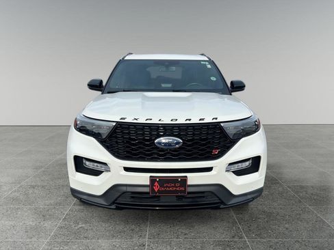 Used 2020 Ford Explorer ST w/ ST Street Pack image 2