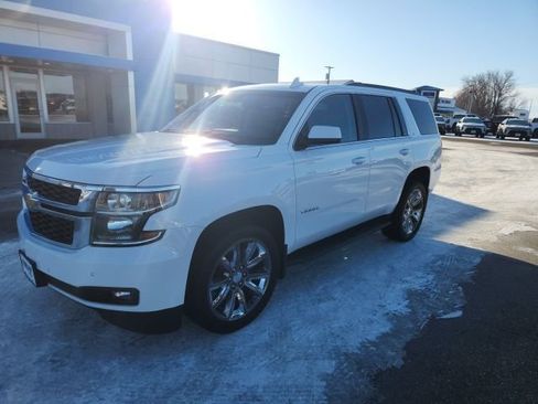 Used 2019 Chevrolet Tahoe LT image 3