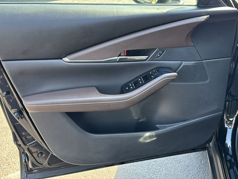 Used 2023 MAZDA CX-30 AWD 2.5 S w/ Premium Package image 11