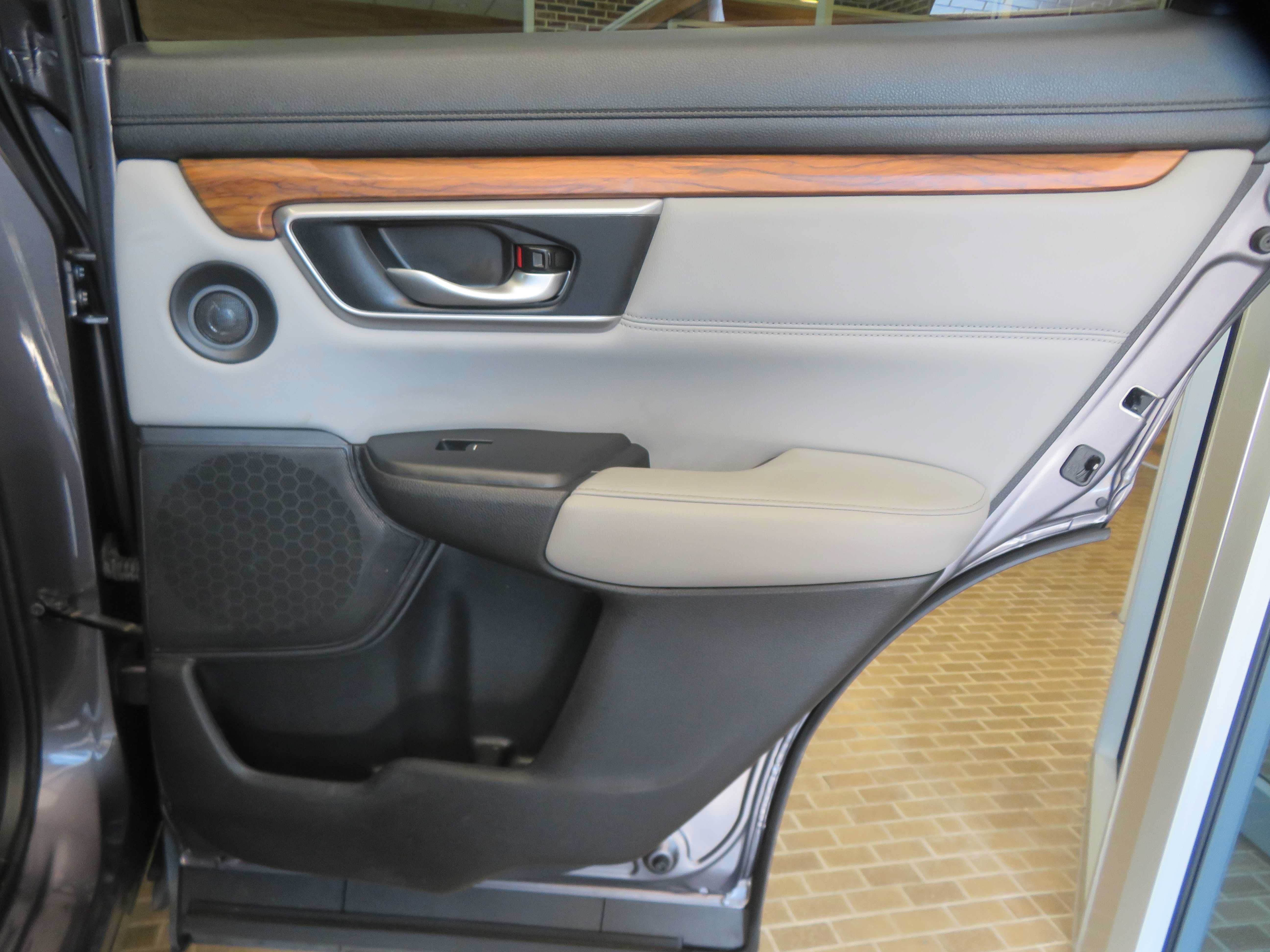 Used 2018 Honda CR-V EX-L image 20