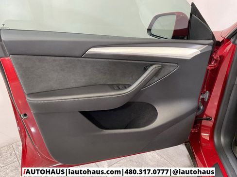 Used 2023 Tesla Model Y Long Range image 38