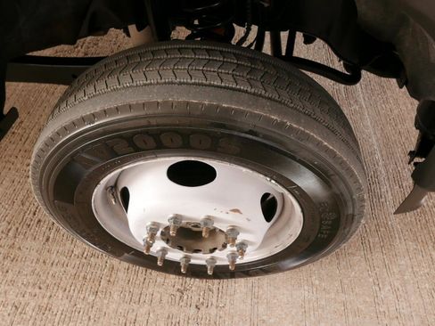 Used 2021 Ford F450 XLT image 18