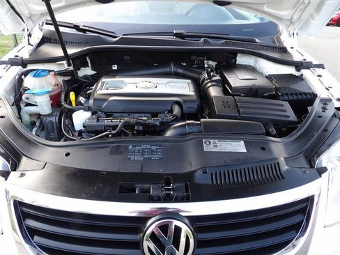 Used 2011 Volkswagen Eos Komfort image 25