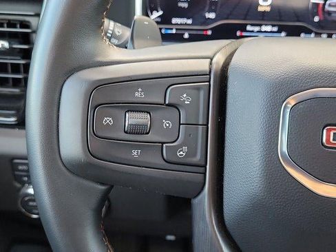 Used 2025 GMC Sierra 1500 AT4 w/ AT4 Premium Package AWD/4WD image 25