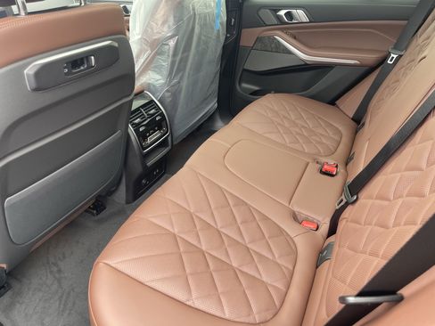 New 2026 BMW X5 xDrive40i w/ M Sport Package image 15