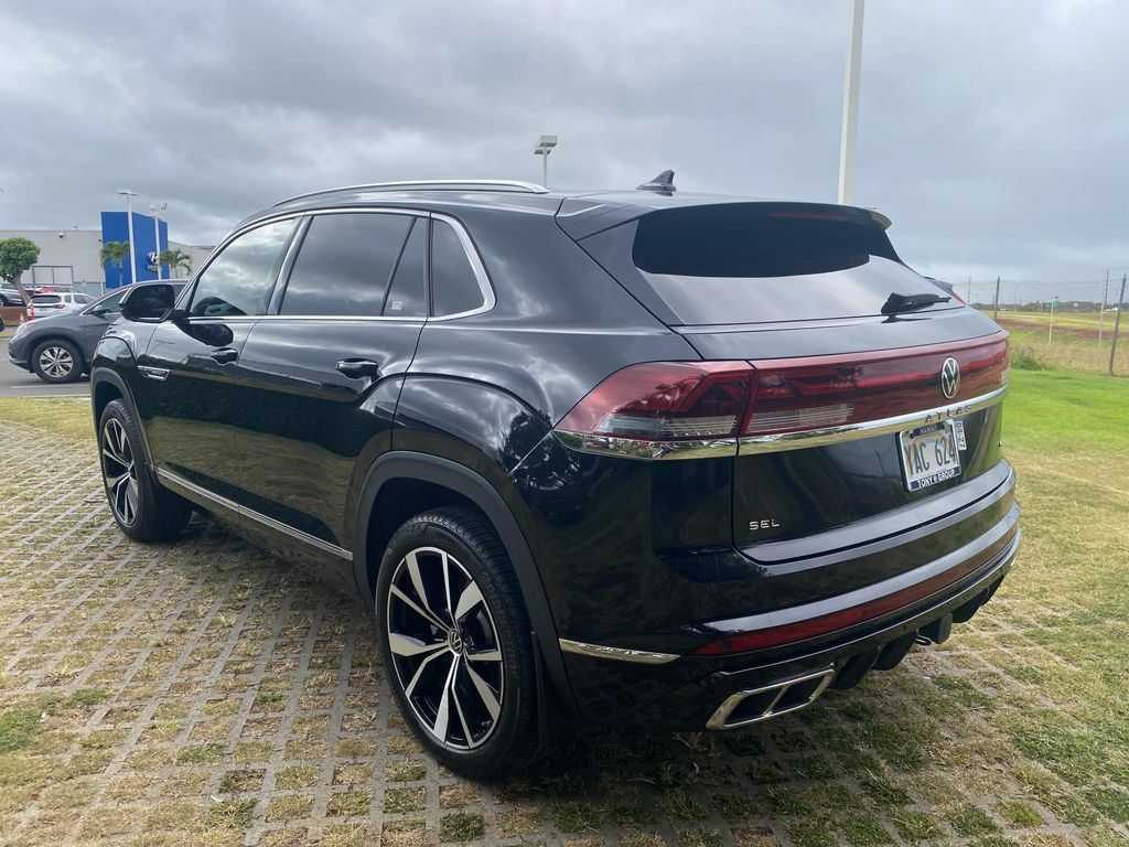 Used 2024 Volkswagen Atlas Cross Sport SEL Premium R-Line AWD/4WD image 5