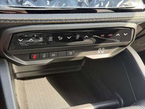 New 2026 Jeep Cherokee Overland AWD/4WD image 17