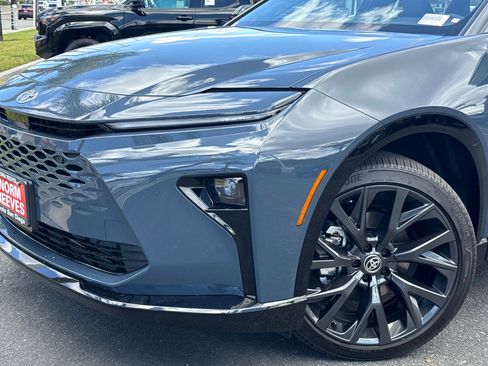 New 2026 Toyota Crown Signia AWD/4WD image 3