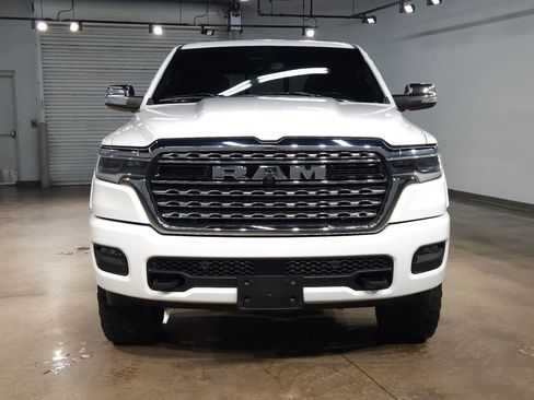 Used 2025 RAM 1500 Limited w/ Off Road Group AWD/4WD image 2