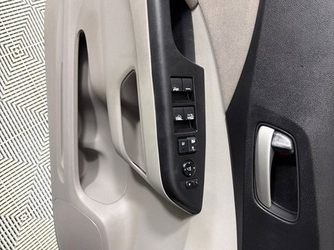 Used 2014 Honda CR-V EX image 9
