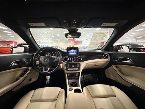 Used 2019 Mercedes-Benz CLA 250 image 24