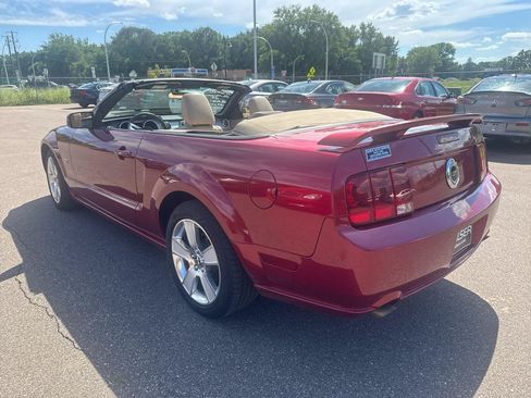 Used 2006 Ford Mustang GT RWD image 7