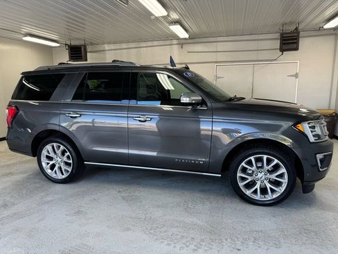 Used 2019 Ford Expedition Platinum AWD/4WD image 10